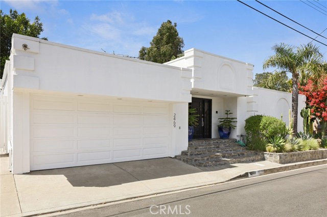 Image 2 for 2469 Crest View Dr, Los Angeles, CA 90046