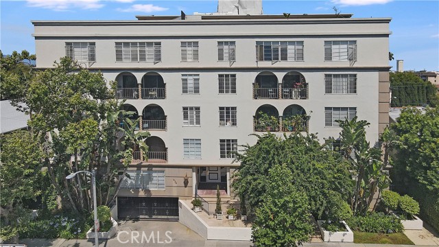 MLS# SR23013883