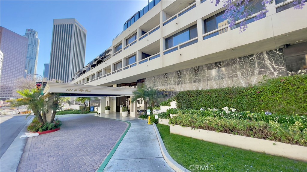 121 S Hope Street 419, Los Angeles, CA 90012