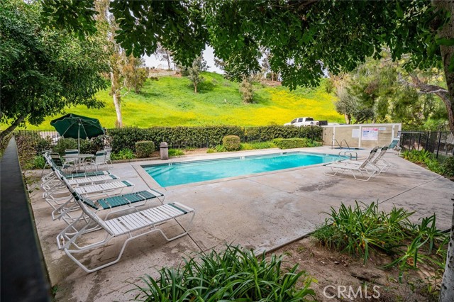 Image 3 for 22127 Burbank Blvd #3, Woodland Hills, CA 91367