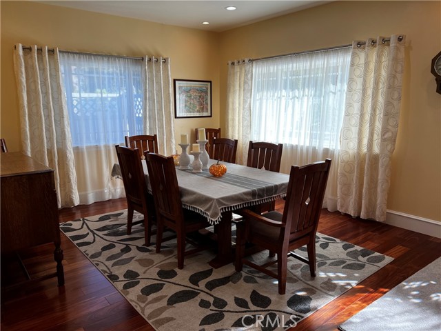 10655 Langmuir Avenue photo 4