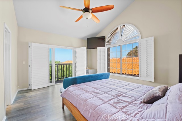 Master Bedroom w/Ensuite Bathroom