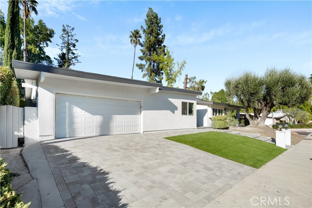 18801 Paseo Nuevo Drive photo 2