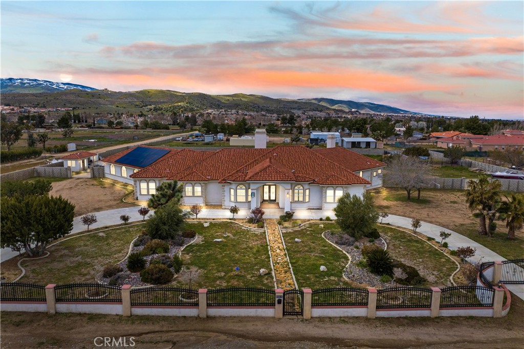 39915 27th Street W, Palmdale, CA 93551