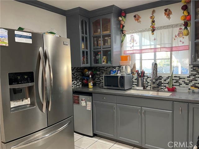 9050 Ilex Avenue photo 6