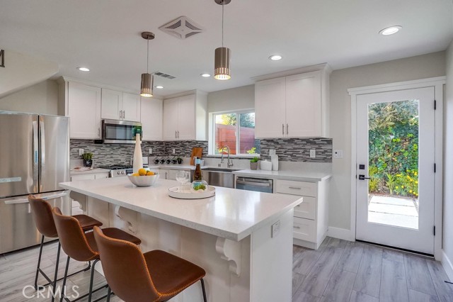 Photo of 2636 Corinth Avenue, West Los Angeles, CA 90064