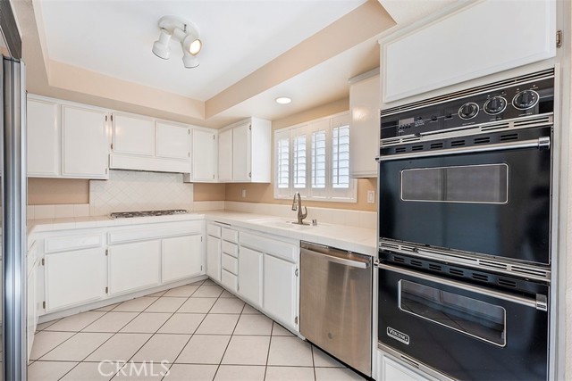 21730 Marylee Street, 40 photo 8