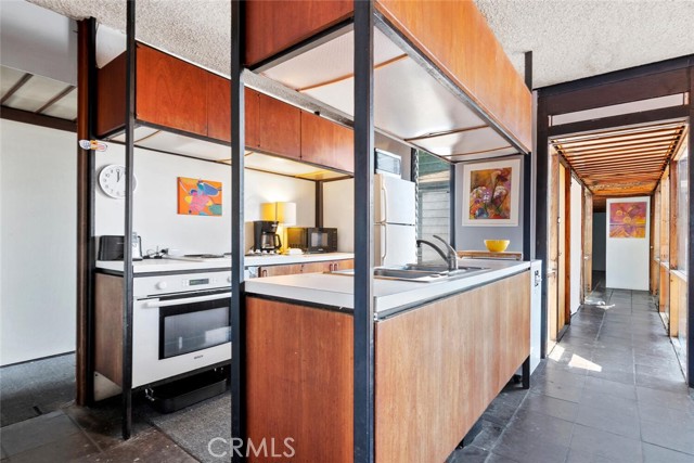 640 33rd Street, Manhattan Beach, California 90266, 4 Bedrooms Bedrooms, ,3 BathroomsBathrooms,Residential,Sold,33rd,SR22170320