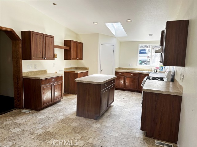 Detail Gallery Image 1 of 1 For 4125 Roosevelt Trl, Frazier Park,  CA 93225 - 3 Beds | 2 Baths