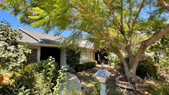 4921 Bellaire Avenue photo 1