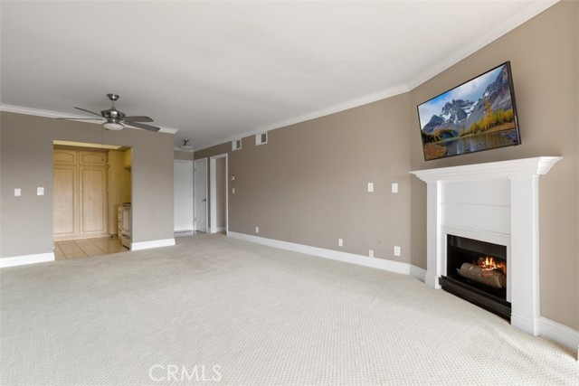 12830 Burbank Boulevard, 316 photo 5