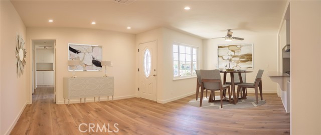 1431 Lodgewood Way photo 3