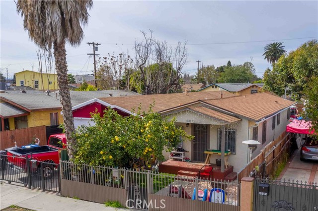 Image 2 for 10517 Grape St, Los Angeles, CA 90002