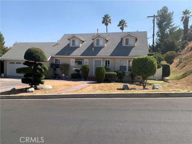 17052 Barneston Street photo 1