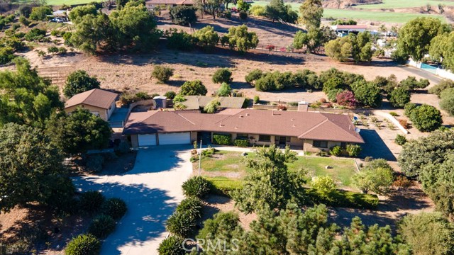 Photo of 1177 E La Loma Avenue, Somis, CA 93066