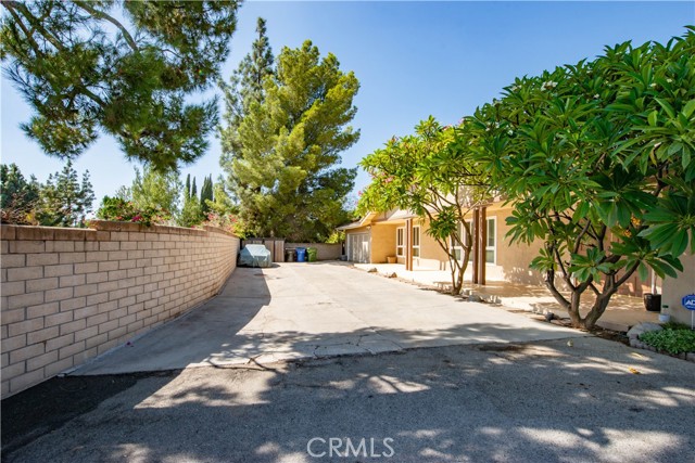 17259 Ballinger Street photo 3