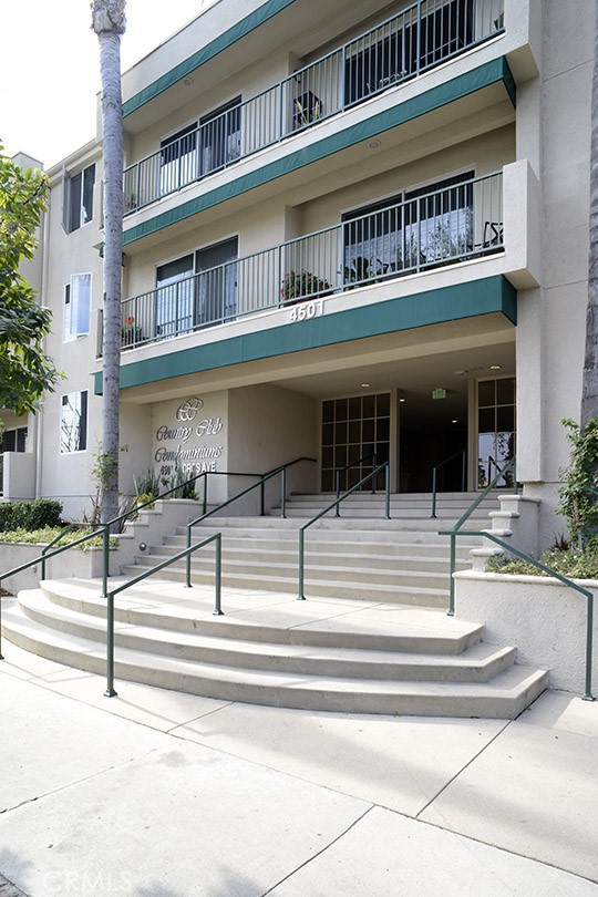 4501 Cedros Avenue 238, Sherman Oaks, CA 91403