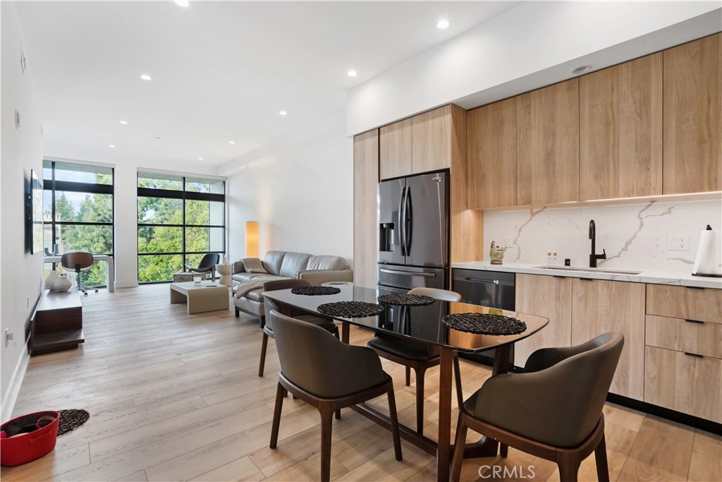 178 S Euclid Avenue 412, Pasadena, CA 91101