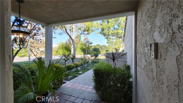 4727 Park Jacaranda photo 4