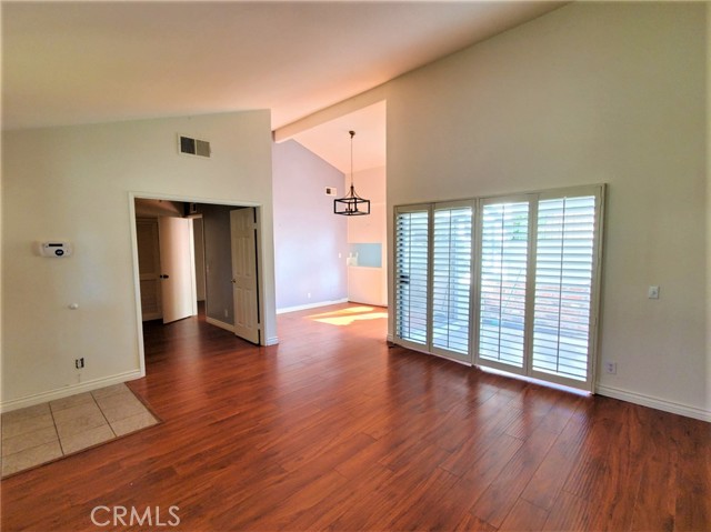 19509 Rinaldi Street, 59 photo 4