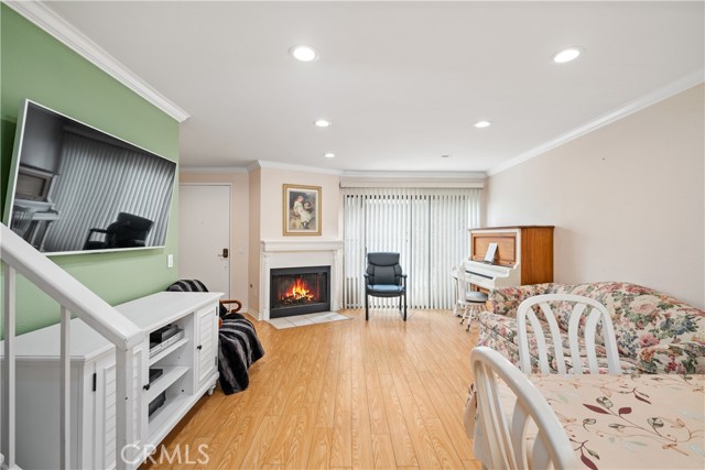 21901 Dupont Street, 15 photo 4