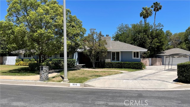 Image 3 for 9516 Beckford Ave, Northridge, CA 91324