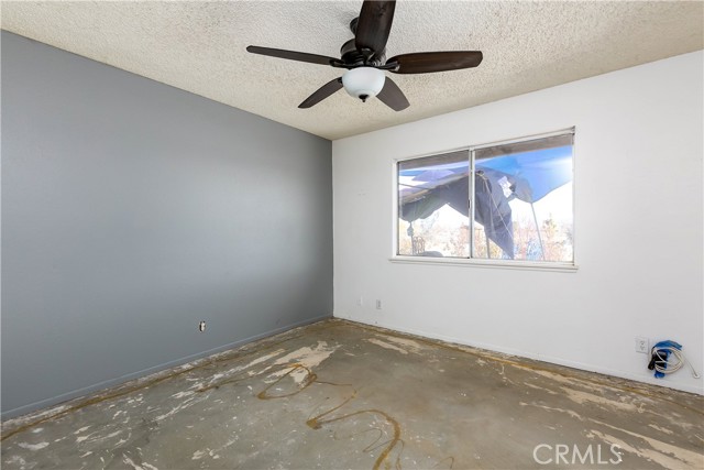 Detail Gallery Image 13 of 29 For 41000 162nd St, Lake Los Angeles,  CA 93535 - 3 Beds | 2 Baths