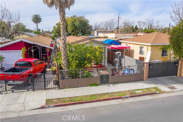 Image 3 for 10517 Grape St, Los Angeles, CA 90002