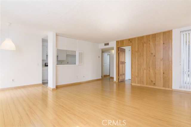 510 North Jackson Street, 302 photo 6