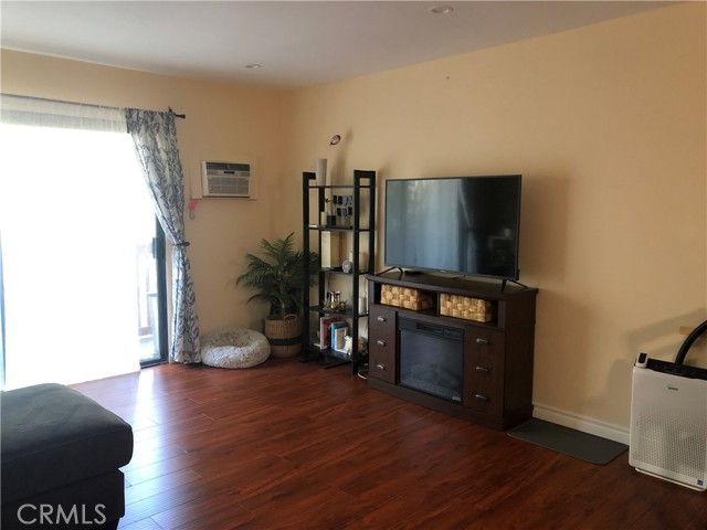 20234 Cantara Street, 235 photo 2