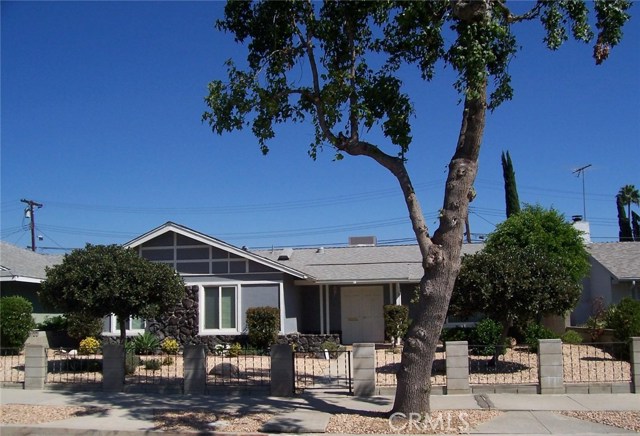 Photo of 11138 HASKELL Avenue, Granada Hills, CA 91344