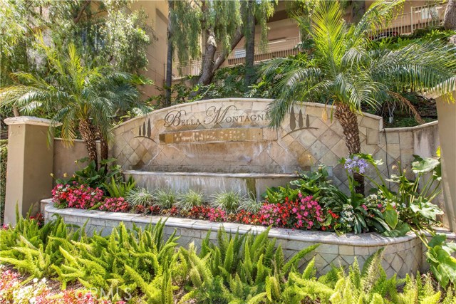 Photo of 5210 Premiere Hills Circle #232, Woodland Hills, CA 91364