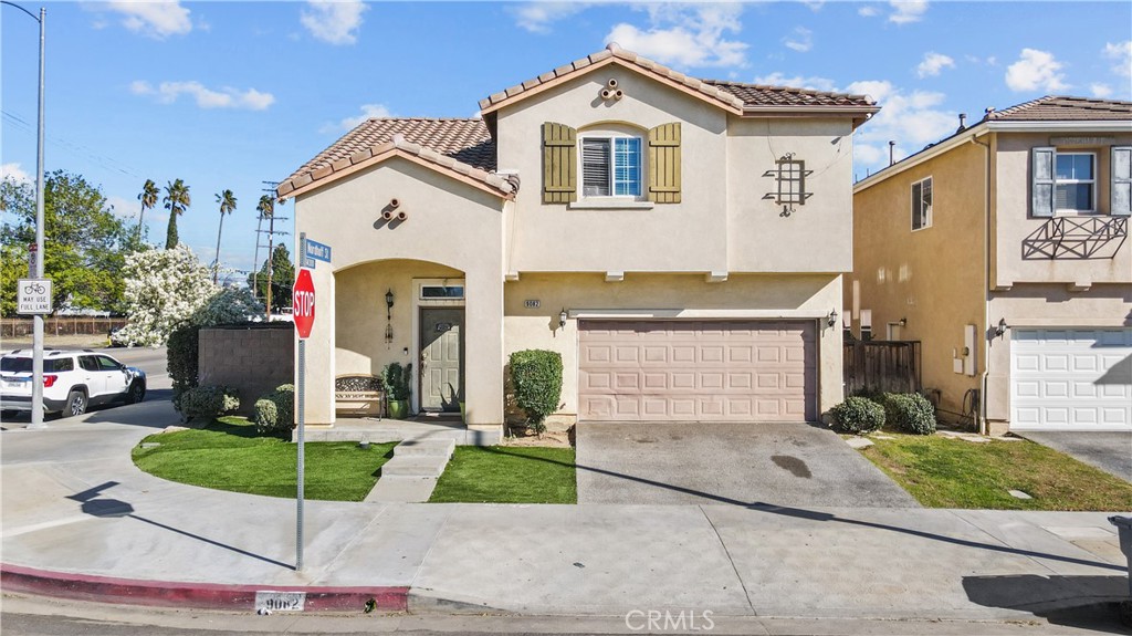 9082 Sylmar Avenue, Panorama City, CA 91402