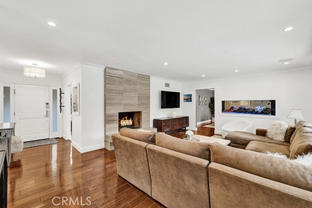 20442 Lander Drive photo 4