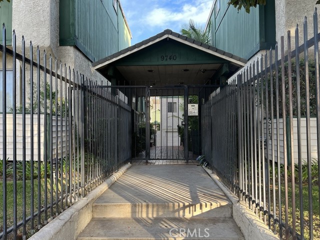 9740 Sepulveda Boulevard, 17 photo 6