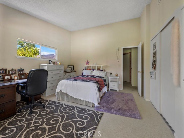 23030 Mosby Street photo 6