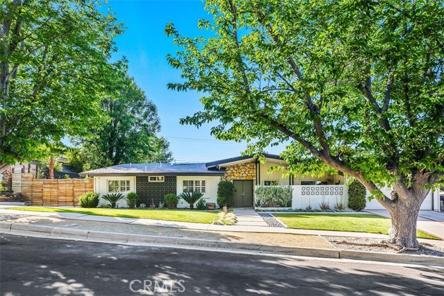 Photo of 5311 Dubois Avenue, Woodland Hills, CA 91367