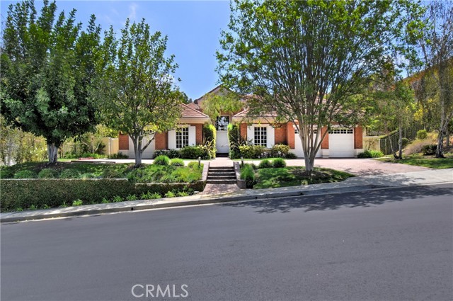 Photo of 3800 Winford Drive, Tarzana, CA 91356