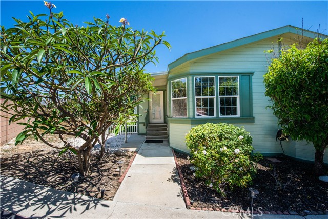 8811 Canoga Avenue, 232 photo 1