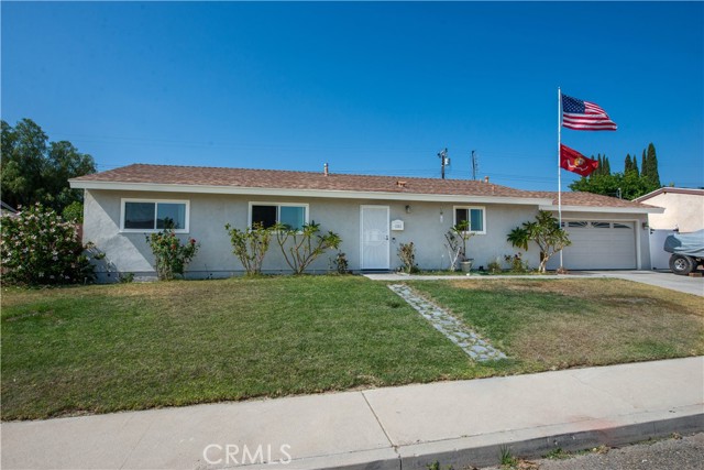 Detail Gallery Image 1 of 15 For 1353 Ahart St, Simi Valley,  CA 93065 - 4 Beds | 1/1 Baths