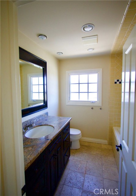 2nd Bathroom