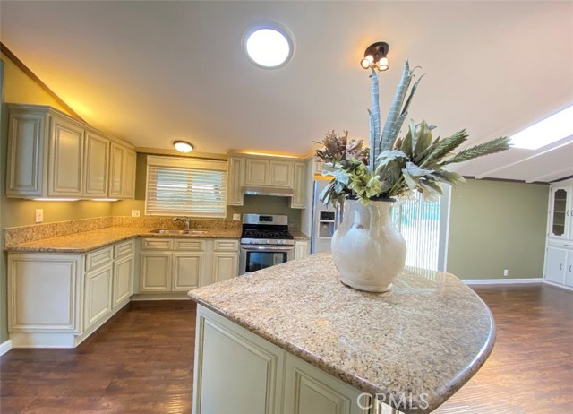 23777 MULHOLLAND HWY SPC 91 photo 3
