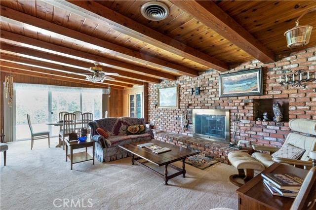 8956 Dempsey Avenue photo 8