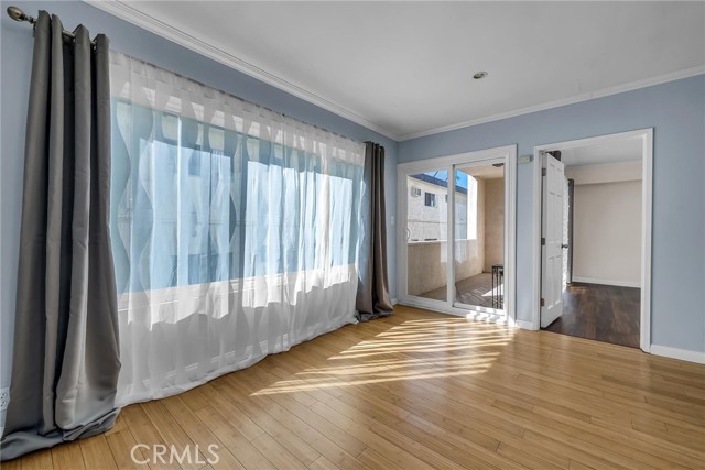 14335 Huston Street, 106 photo 5