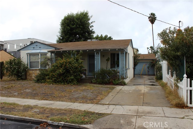 5749 Ensign Avenue photo 3