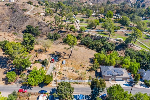 11908 East photo 1