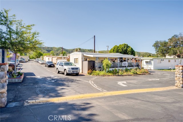 8100 Foothill Boulevard, 55 photo 2