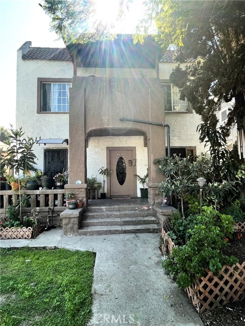 1000 E 42Nd Pl, Los Angeles, CA 90011