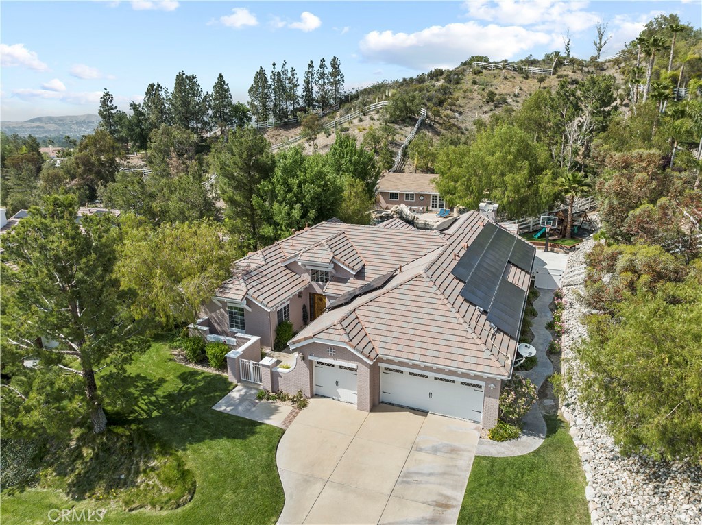 15335 Michael Crest Drive, Canyon Country, CA 91387