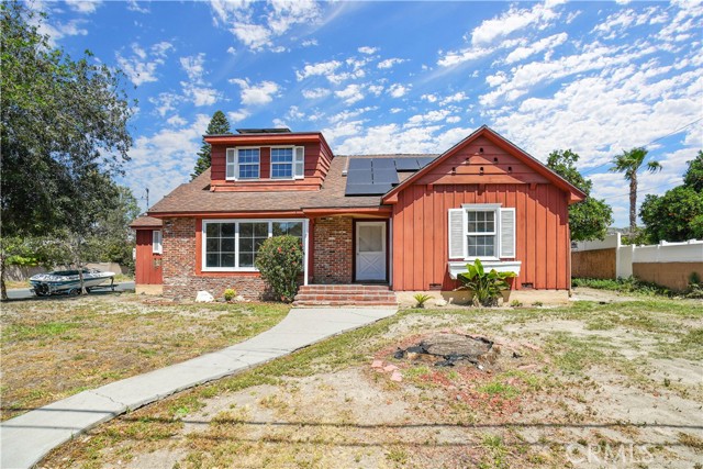 10575 Vinedale Street photo 4